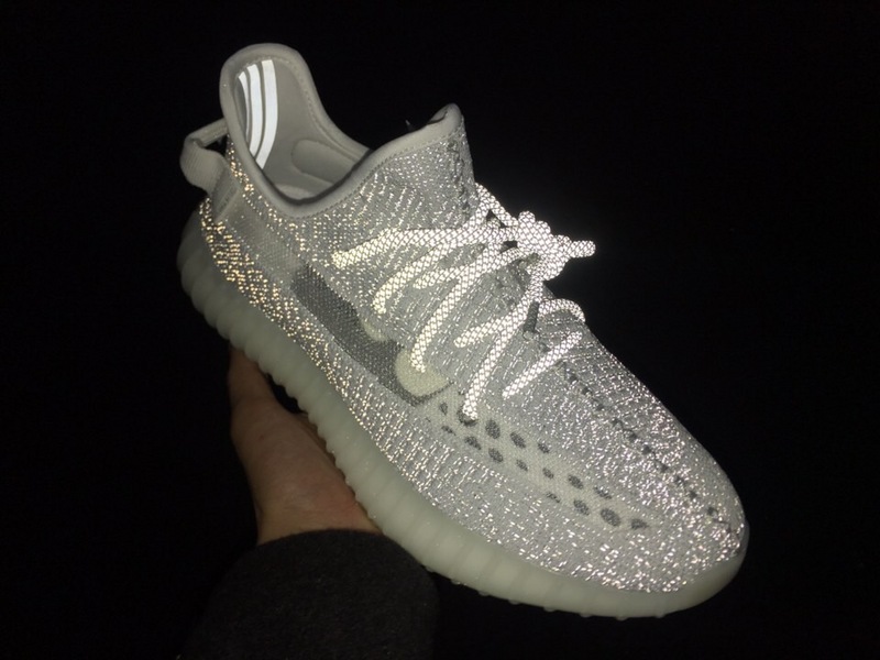 Supermax Yeezy Boost 350 V2 Static